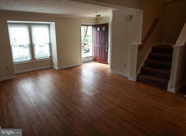 Building Photo - 18606 Sunhaven Ct