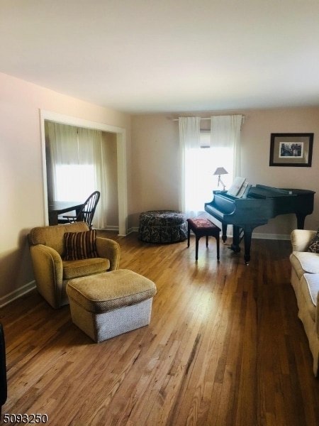 Building Photo - 18 Sequoia Pl