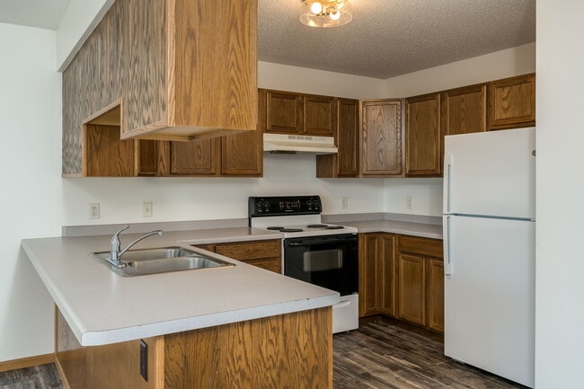 Building Photo - 111 Balcerzak Dr