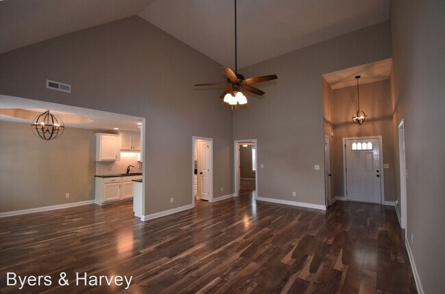 Foto del edificio - 3 br, 2 bath House - 3746 Windhaven Drive