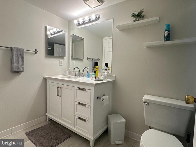 Foto del edificio - 9555 Battery Heights Blvd