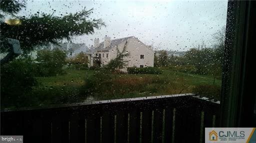 Building Photo - 620 Aspen Dr