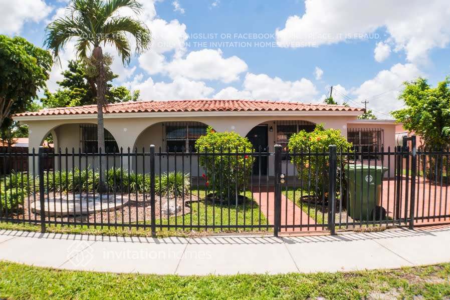 Foto principal - 2810 E 7th Ave