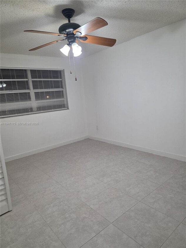 Building Photo - 4982 SW 121st Ave