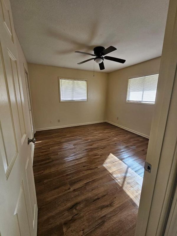 Foto del edificio - 3728 Opelousas St