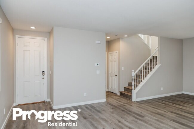 Building Photo - 229 Lantana Breeze Dr