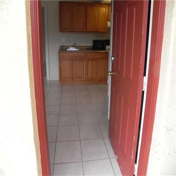 2050 NW 43rd Ter Unit 3, Lauderhill, FL 33313 Condo for Rent in