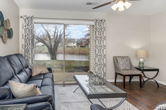 Building Photo - 32 Rio Grande Cir
