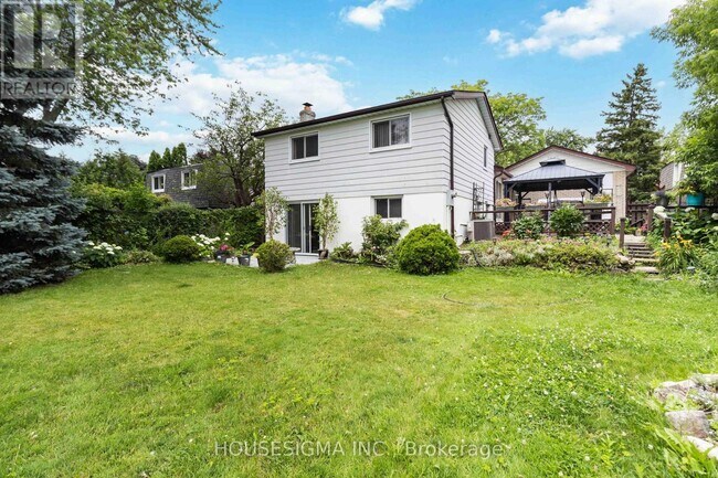 Building Photo - 2526 Thorn Lodge Dr
