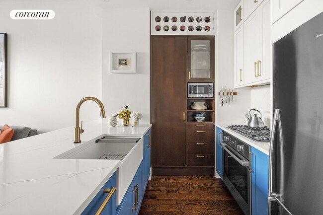 Foto del edificio - 136 St Marks Pl