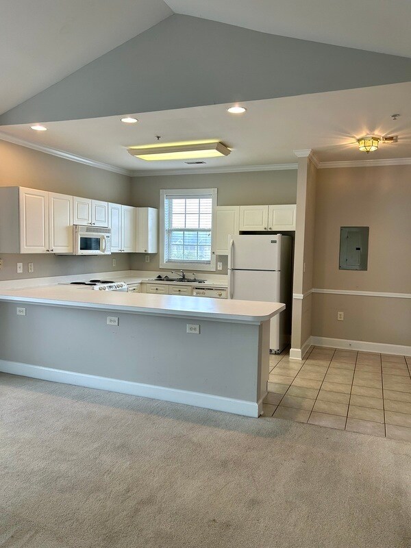 Foto del edificio - 9179 Meadow Vista Rd