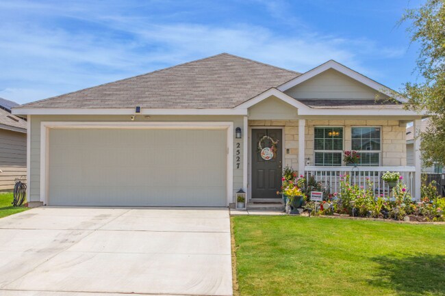 Foto del edificio - 2527 Pechora Pipit