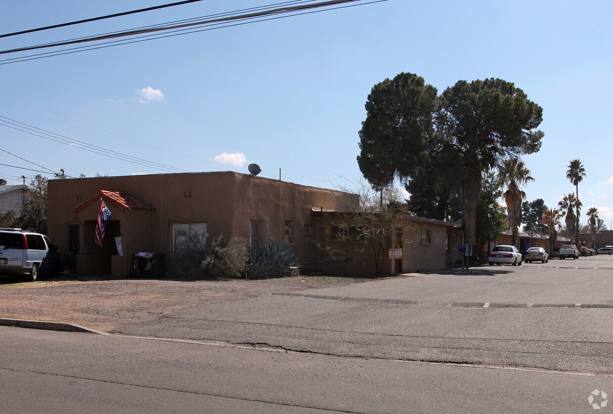 Building Photo - Mountain Vista Apartments