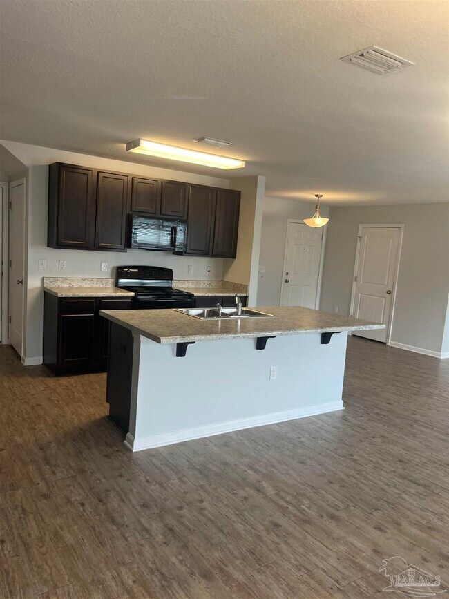 Building Photo - 5873 Bay Tree Court