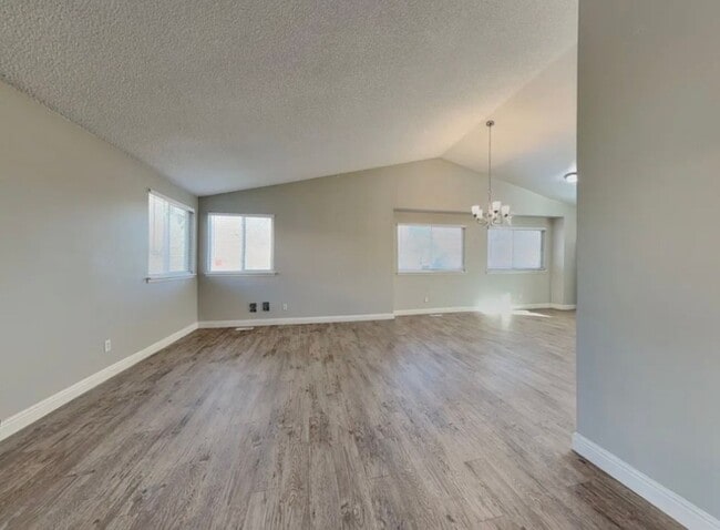 Building Photo - 17267 E Kenyon Dr