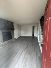 Building Photo - 149 Angela Dr