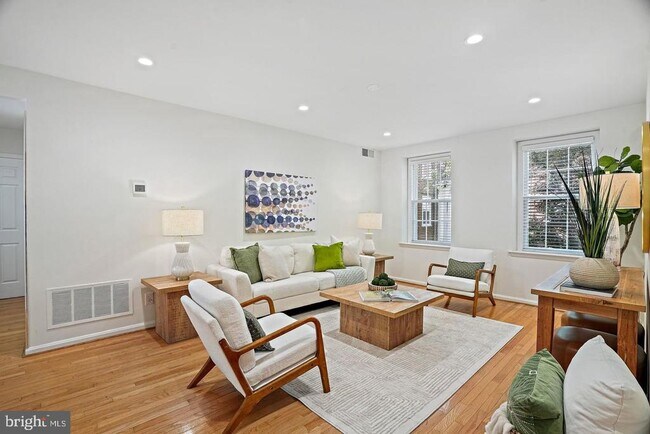 Foto del edificio - 3610 39th St NW