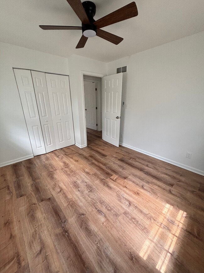 Foto del edificio - 16765 Valley Forge Ln