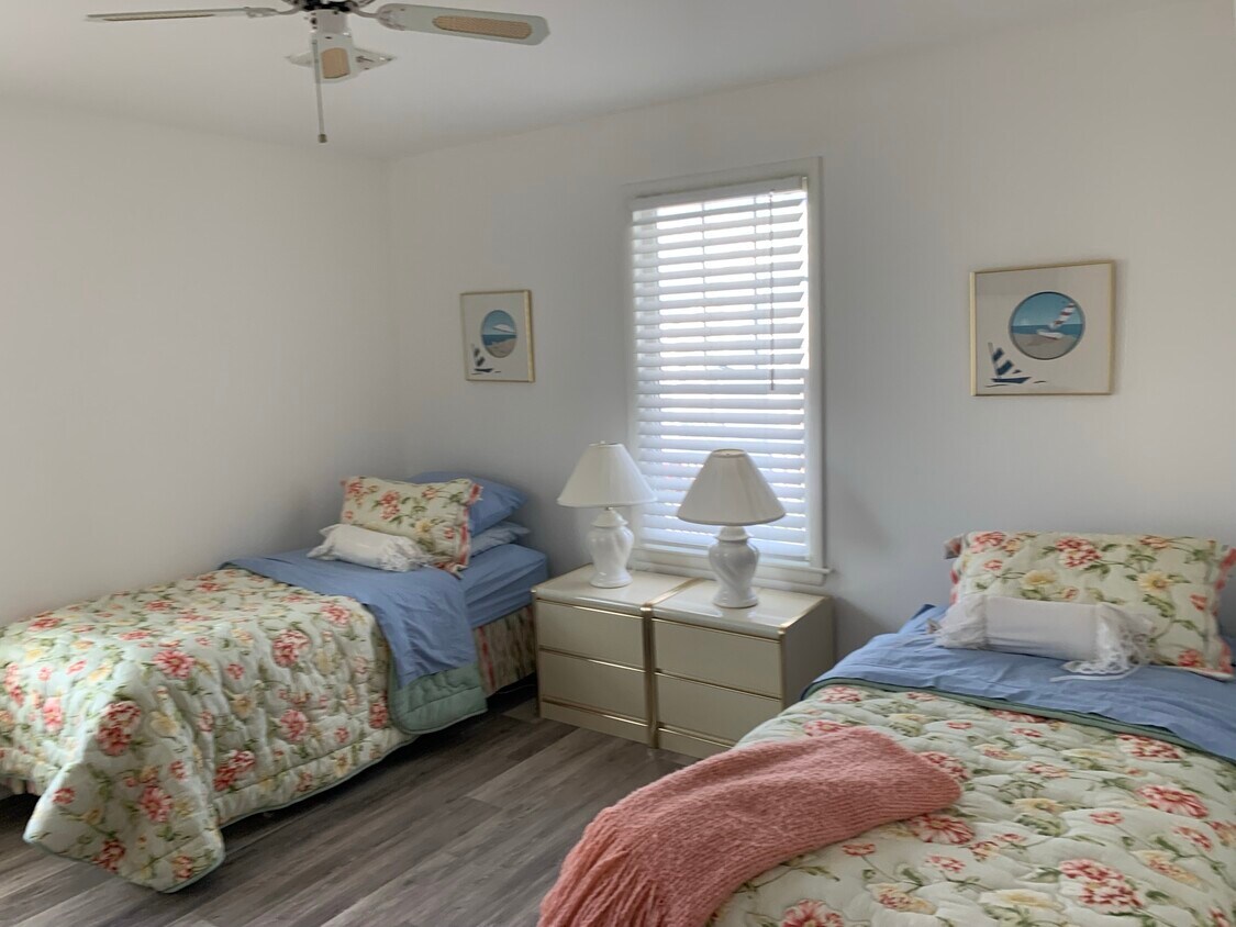 Primary Photo - 5511 Ocean City
