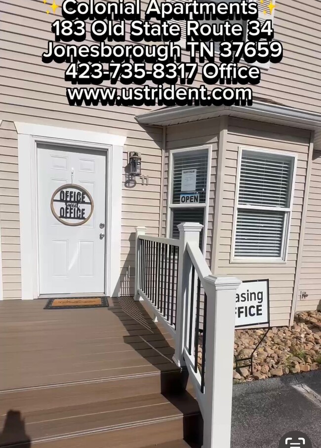 Leasing Office - Colonial Apartment Complex