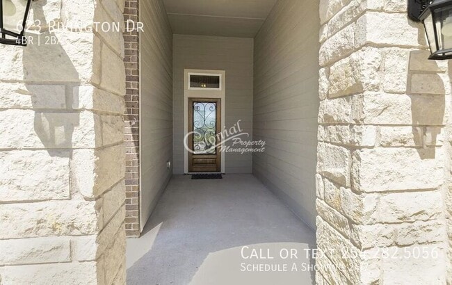 Foto del edificio - 623 Rivington Dr