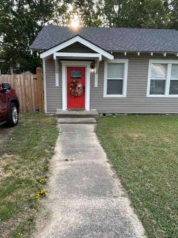 Foto del edificio - 1323 Franklin St