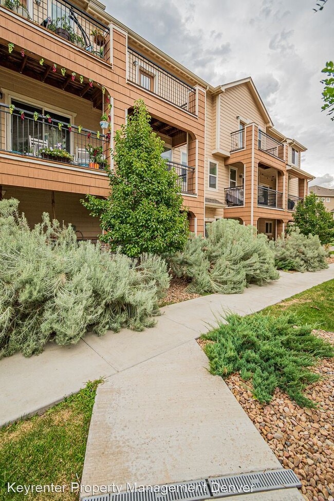 Building Photo - 3 br, 4 bath House - 11250 Florence St Uni...