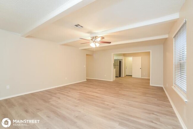 Building Photo - 8512 S INDIANA AVE, OKLAHOMA CITY, OK 73159