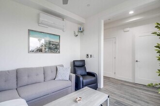 Building Photo - 4505 Park Blvd