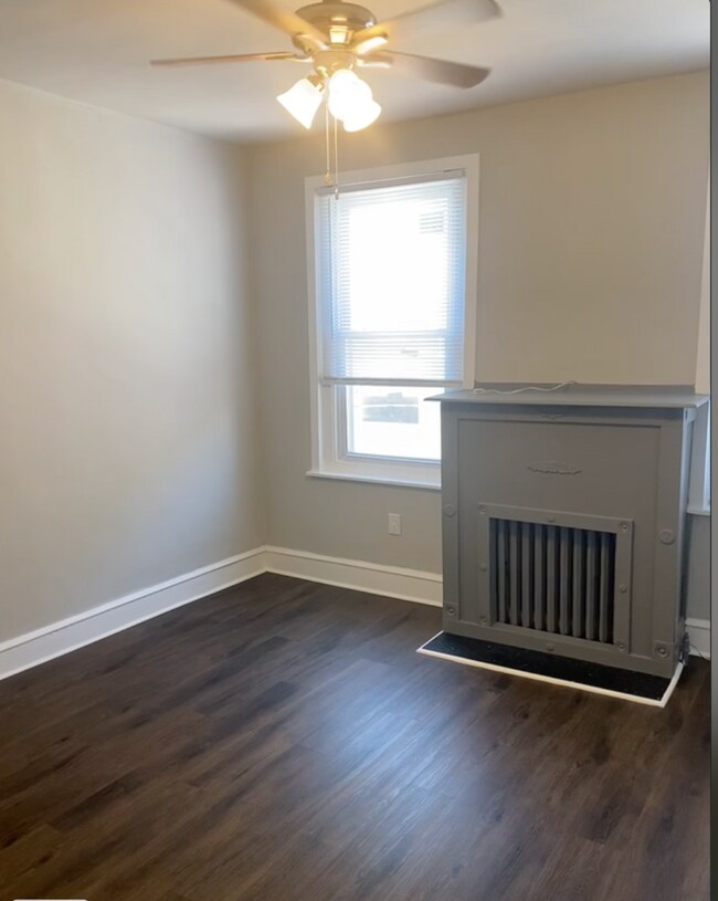 Building Photo - 3357 Hartville St