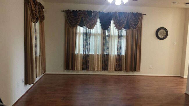 Building Photo - 4023 Windmill Creek Dr