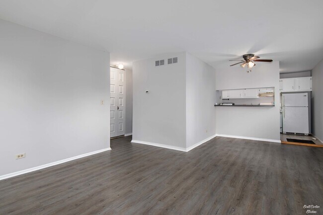 Building Photo - 538 James Ct