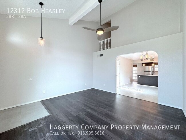 Foto del edificio - 12312 Bob Heasley Dr