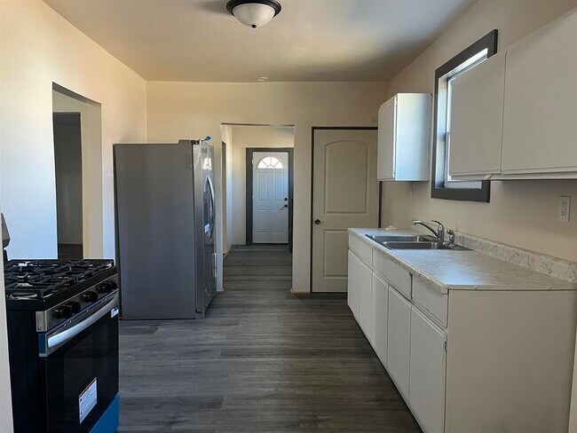 Foto del edificio - 1027 S Chicago Ave