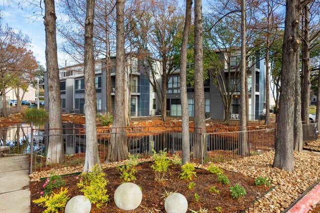 Foto del edificio - Mylo Apartment Homes