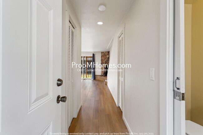 Foto del edificio - Updated Three bedroom Home in the Boise Ne...