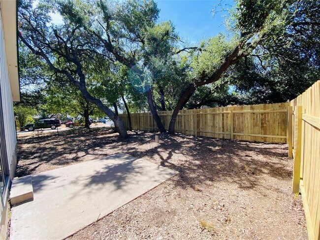 Building Photo - 12601 Teague Trail