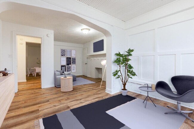 Photo - 425 Hays Ave Apartment