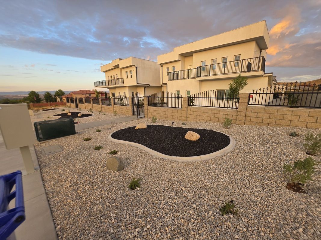 Foto del edificio - 16482 Apple Valley Rd