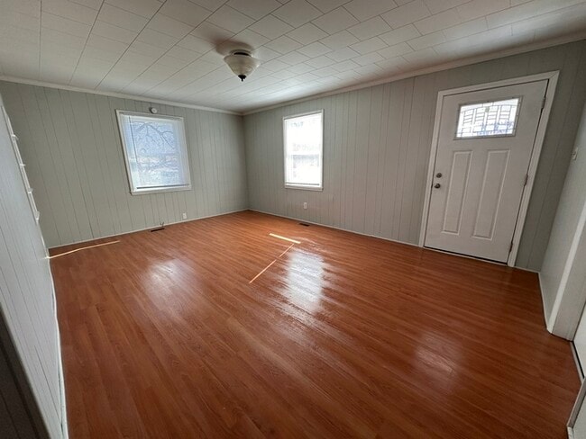 Foto del edificio - 402 Parker Ave