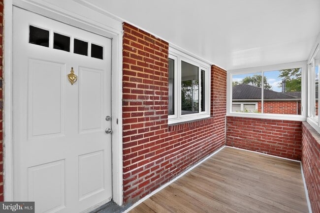 Photo - 1539 Reservoir Avenue Unit House