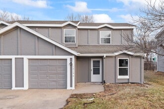 Building Photo - 16304 W 141st Terrace