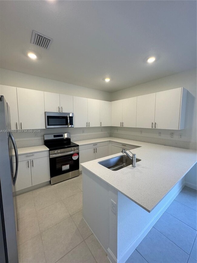 Building Photo - 23379 SW 128th Ave