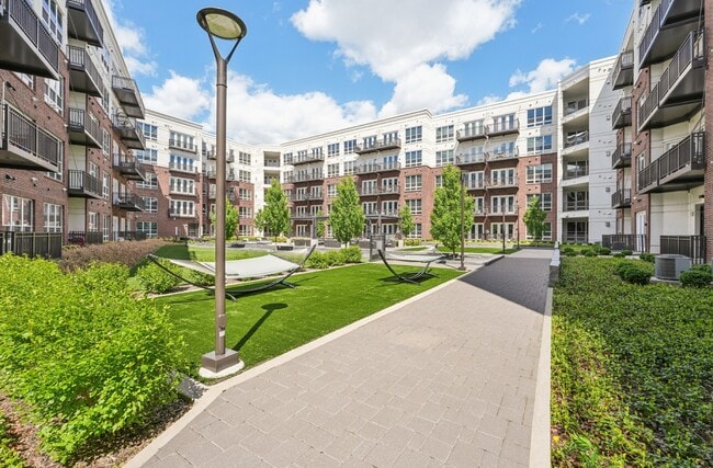 Building Photo - Xenia Apartments