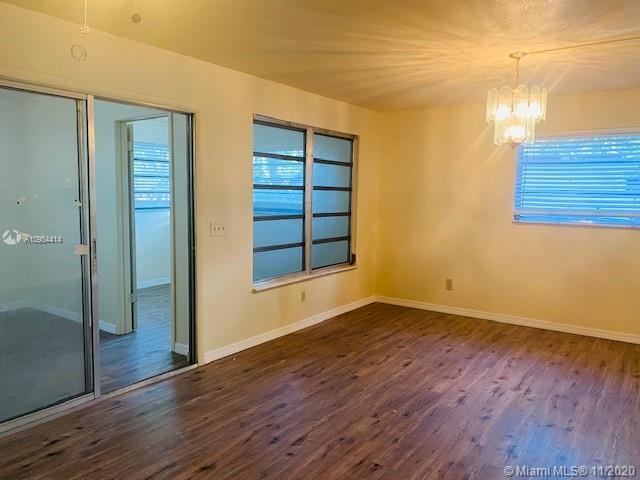 Foto del edificio - 930 SW 29th Way