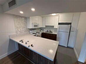 Building Photo - 15325 SW 106th Terrace