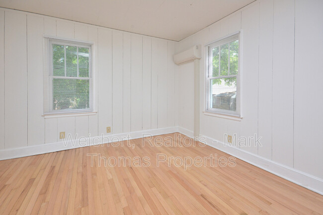Foto del edificio - 3701 Turrentine St