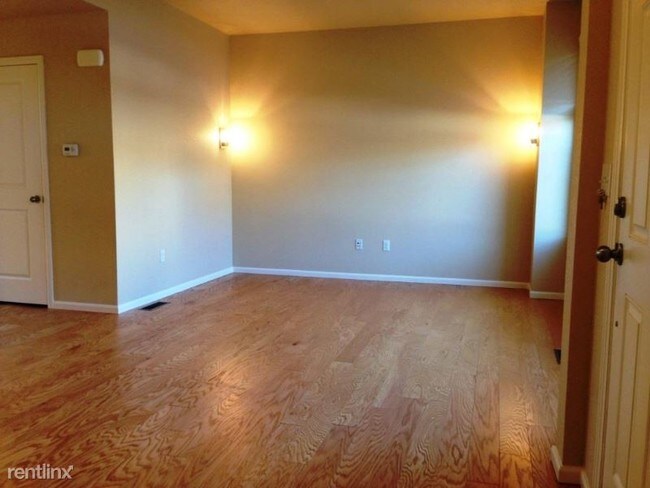 Building Photo - 10285 Bellwether Ln