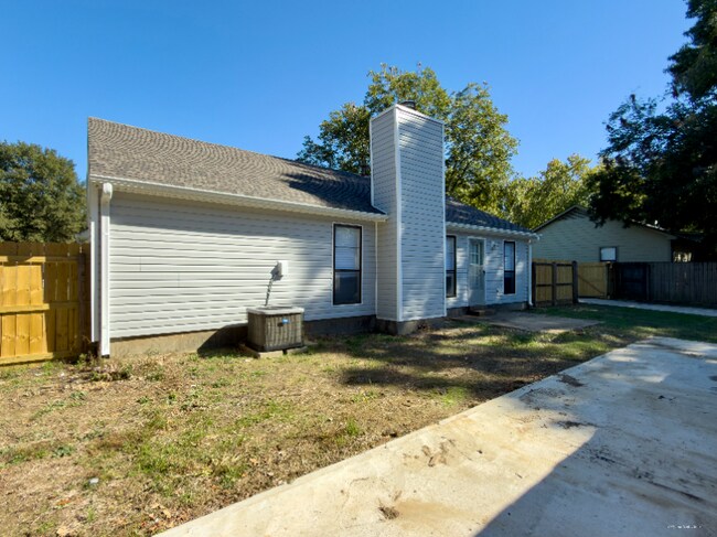 Foto del edificio - 3093 Barrycrest Dr