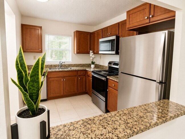 Building Photo - 2812 Somerset Park Dr